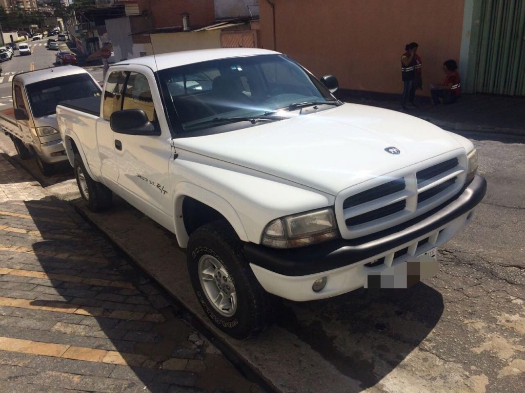 oficina de restauração de carros - Dodge Dakota RT 5.2 Branca Original