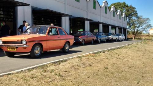 Chevrolet Chevette 1974 Vermelho Coral 14