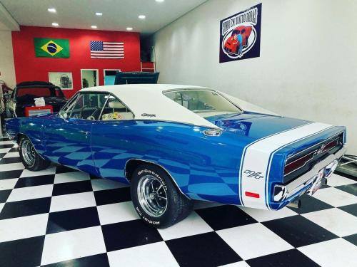 Dodge-Charger-RT-1969-Bright-Blue-Poly