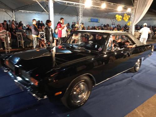 Dodge Charger 1974 Preto 05