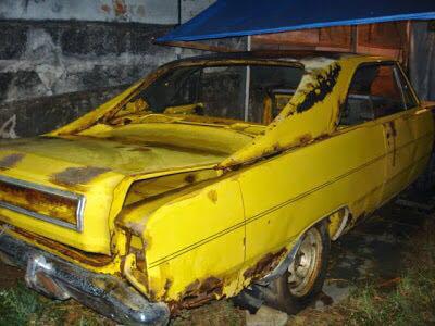 Dodge Charger 1975 Amarelo Montego 02