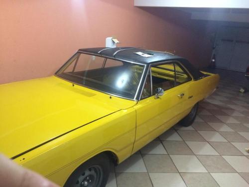 Dodge Charger 1975 Amarelo Montego 09