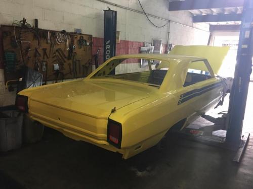 Dodge Dart SE 1974 Amarelo Cítrico 09