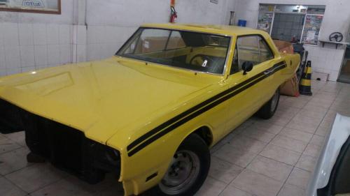 Dodge Dart SE 1974 Amarelo Cítrico 10