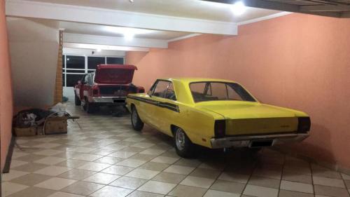 Dodge Dart SE 1974 Amarelo Cítrico 26