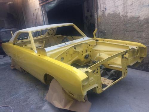 Tributo - Dodge Charger RT 1972 Amarelo Cítrico 01
